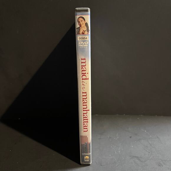 Maid in Manhattan (DVD, 2003) Jennifer Lopez, Ralph Fiennes – Romantic Comedy - Picture 3 of 7